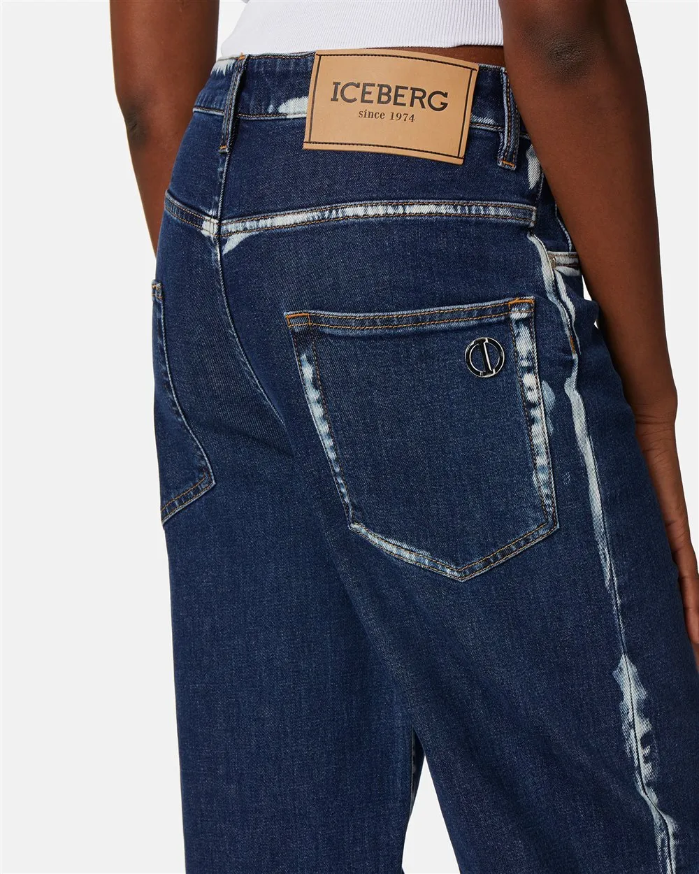 5 pocket wide leg jeans