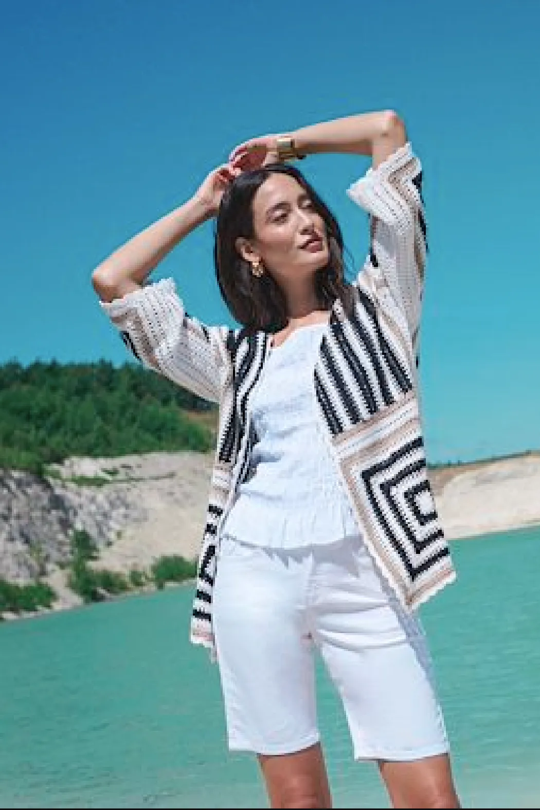 Almas Blouse