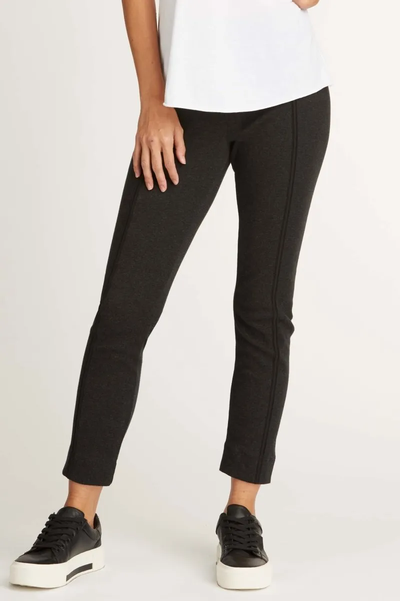 Ankle Pant in Noir