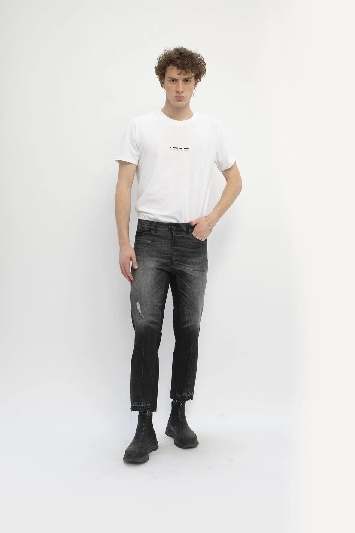 Apollo carrot jean unisex - upcycled garment