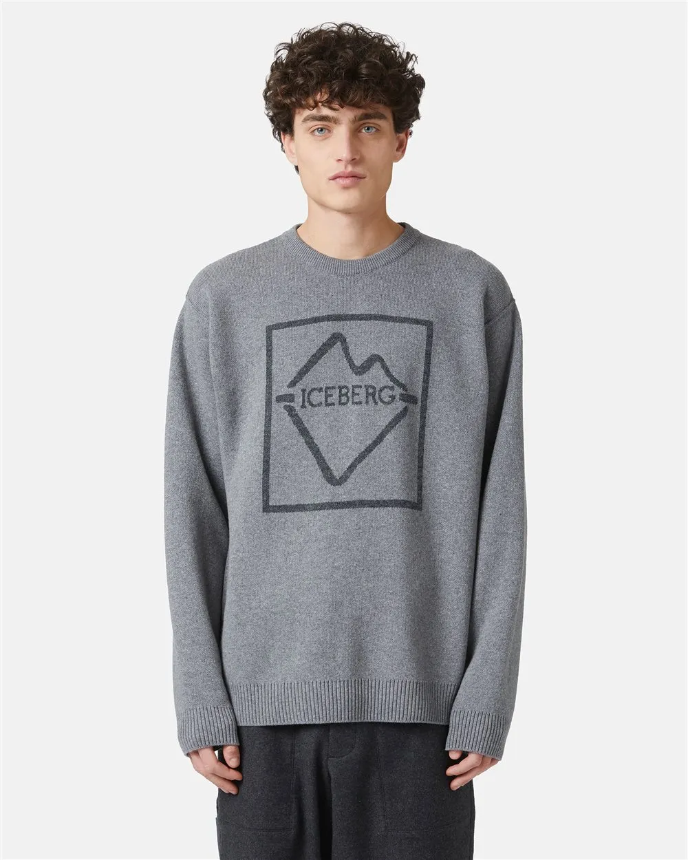 Crew-neck wool blend sweater