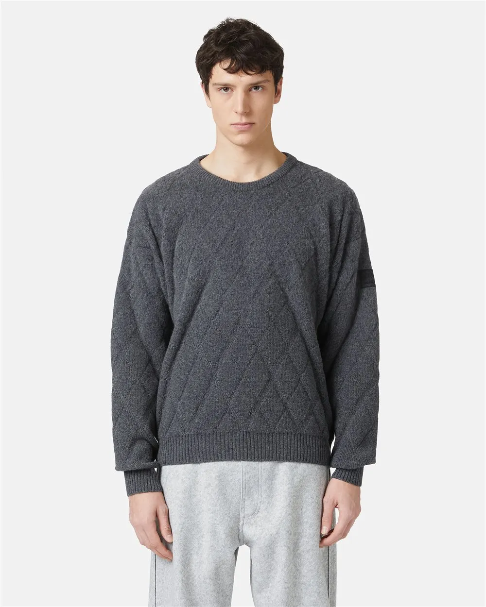 Elegant sweater with logo