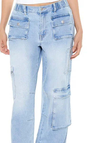 Mid-Rise Wide-Leg Cargo Jeans