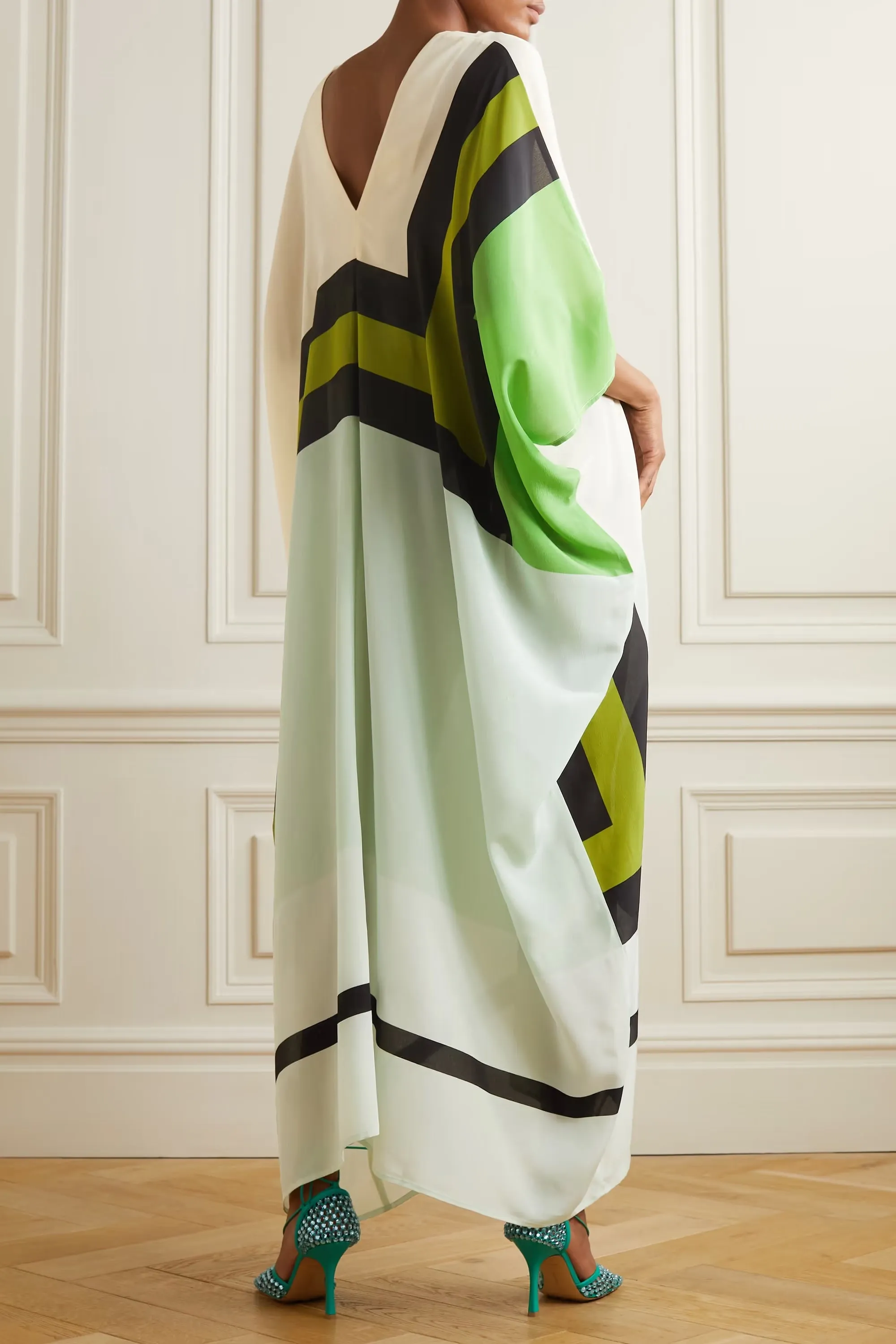 Silk Crepe Evening Wear Kaftan, Outfit for All Occasions Caftan For Women's