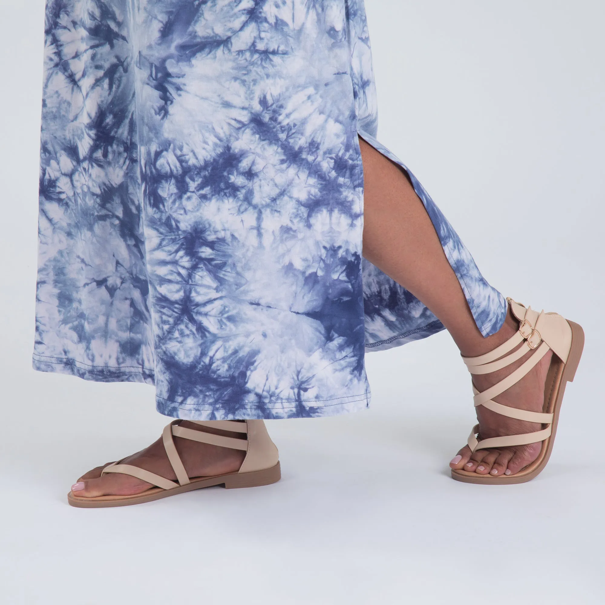 Tie-Dye Paw Print Sleeveless Maxi Dress