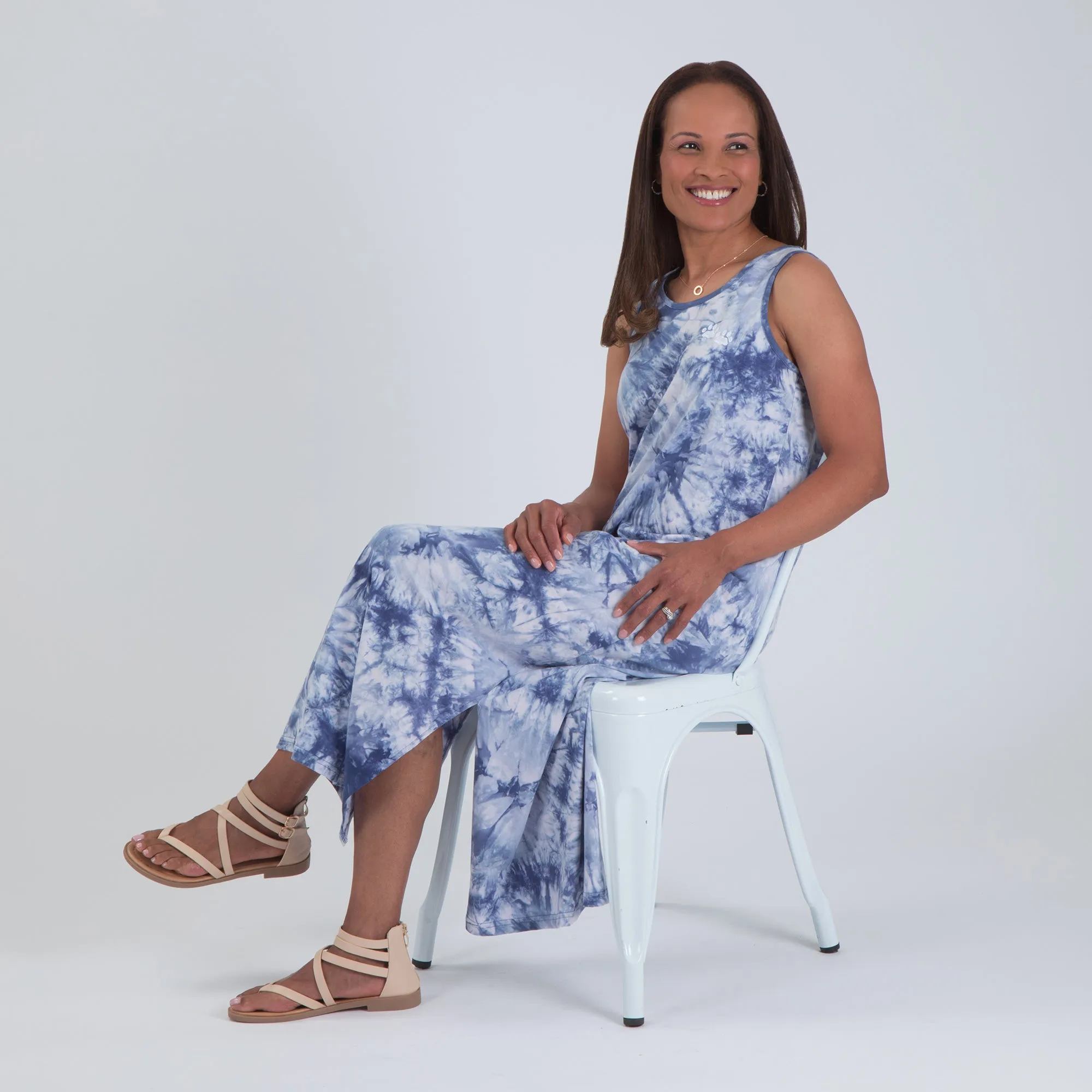 Tie-Dye Paw Print Sleeveless Maxi Dress